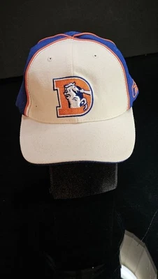 Gorra de colección Denver Broncos NFL Reebok Flexfit - logotipo retro 06144 Foto 1 de 4