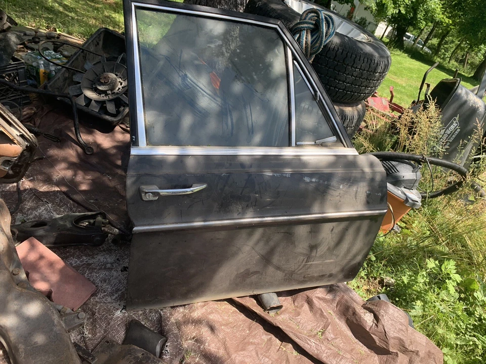 Mercedes-Benz 280 Sel 1973 - Изображение 1 из 3