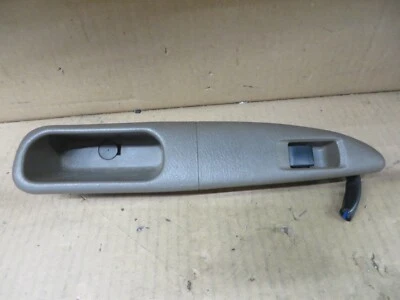 NISSAN ALTIMA 98 1998 REAR POWER WINDOW SWITCH + BEZEL PULL PASSENGER REAR RH - Image 1 of 3