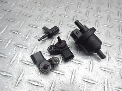 Solenoide de válvula sensor temperatura presión admisión de aire Triumph Street Cup 2017 17-20 Foto 1 de 4