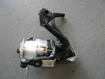 7006 B SPINNING REEL - Image 1 of 3