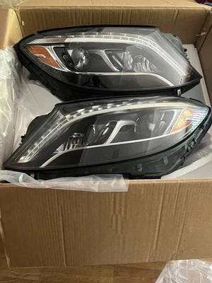 Faros izquierdo y derecho Mercedes Benz Clase S 2014-2017 OEM Foto 1 de 4