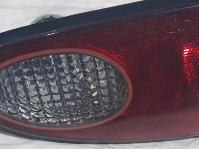 Conjunto de lámpara trasera.  Ford Contour 96, tapa montada, izquierda, lado del conductor Foto 1 de 4