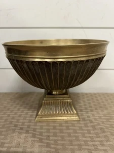 Vintage Messing Kompott Sockel Schale quadratisch Mittelstück schwer verziert Patina Korea - Bild 1 von 15