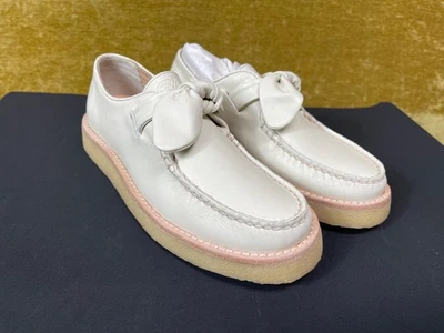 Sperry Top-Sider Women's Captain's Crepe Bow Bone Oxford STS88702 - Image 1 of 4