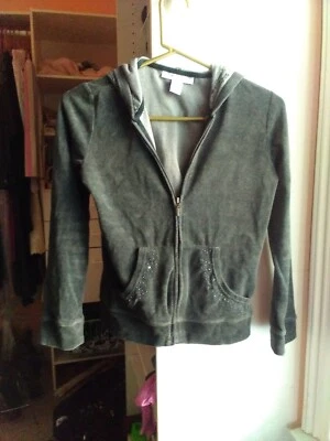 STYLE AND CO. SUDADERA CON CAPUCHA TERCIOPELO GRIS - P Foto 1 de 3