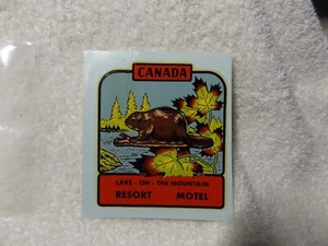 KANADA Lake on the Mountain RESORT MOTEL 60er Jahre Vintage Aufkleber - Bild 1 von 3