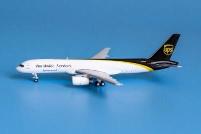 1:400 GeminiJets UPS BOEING 757-200PF avión de pasajeros modelo de avión fundido a presión Foto 1 de 4