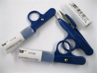 3 PC Wiss 1570B Sharp Point Quick-Clip Lightweight Speed Cutting Scissor - Image 1 of 4
