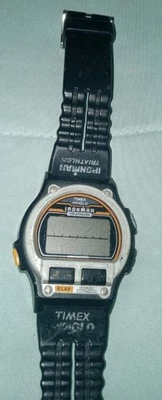 Reloj digital de triatlón Timex Ironman correa negra Foto 1 de 4