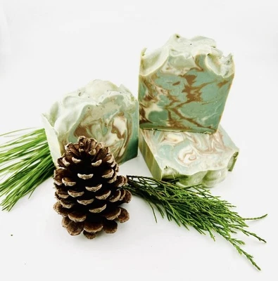 Jabón de barra artesanal de proceso en frío natural hecho a mano Walk In The Woods Foto 1 de 2