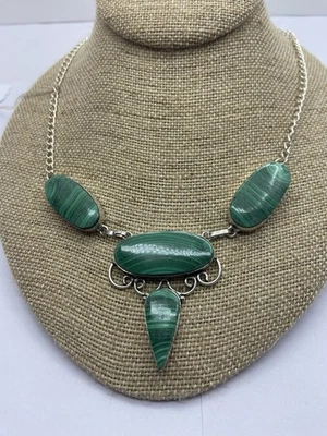 "Collar de plata de ley de 18"" de malaquita africana hecho a mano" Foto 1 de 4