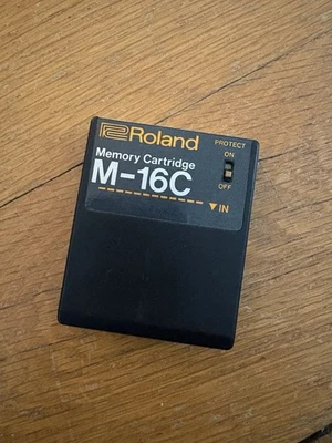 Roland M-16C Memory Cartridge - Bild 1 von 3