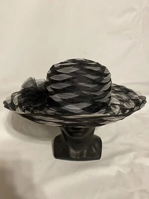 Sombrero Cisne Nueva York Negro Ligero Iglesia Boda Derby Tea Party De Colección Foto 1 de 4