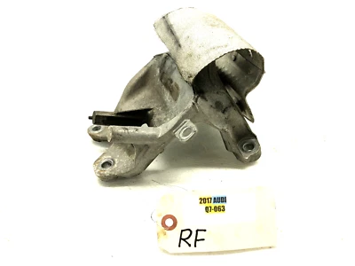 2017-2019 AUDI Q7 3.0L RIGHT PASSENGER FRONT ENGINE MOUNT SUPPORT BRACKET OEM - Image 1 of 4