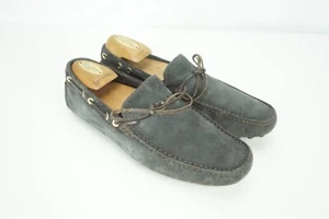 Zapatos mocasines de conducción Tom Ford de gamuza gris sin usar, en caja, talla 8 - Imagen 1 de 10