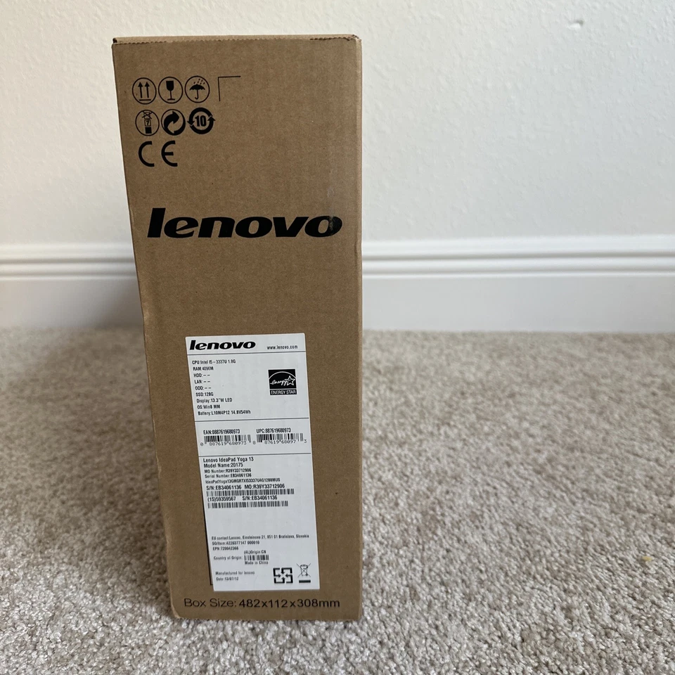 Brand new Lenovo IdeaPad Yoga 13 20175 Core i5-3337U 128SSD Windows 8 Home(2013) - Image 1 of 3