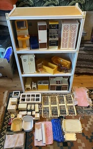 Vintage Sindy Puppenhaus und Zubehör - Bild 1 von 19