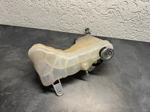 Kühlwasserbehälter Dodge Challenger Charger 6.4L V8 OEM 68237637 - Picture 1 of 2