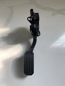 2017 - 2018 Lexus Es300H ES300 Gas Pedal Oem  78110-33102 - Picture 1 of 6