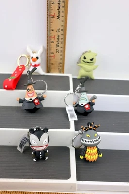 Lote de 6 llaveros figurativos Pesadilla antes de Navidad Zero, Oogie, Mayor Foto 1 de 4