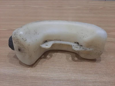 Tanque de combustible Weed Eater 7100 SST25C 1 pieza  Foto 1 de 4