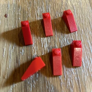 Lego Lot of 6 Red 1x3 Roof Sloped Castle Bricks 4286 - Picture 1 of 2