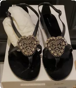 NUEVA SANDALIA PLANA MANOLO BLAHNIK HEBILLA NEGRA TALLA 37 - Imagen 1 de 1