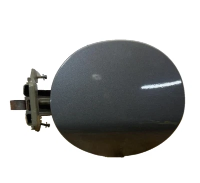 2000 2001 2002 2003 2004 2005 2006 LINCOLN LS Fuel Tank Door OEM: XW4Z54405A26AA - Image 1 of 4