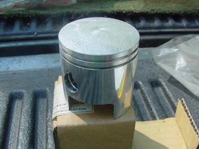 Cabeça de pistão Tohatsu Nissan Std 351-00001-0 351000010m C95 - Imagem 1 de 2