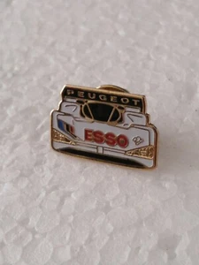 Pin's Pins Pin Voiture PEUGEOT 905 Esso Vainqueur "24 Heures Du Mans"  - Picture 1 of 1