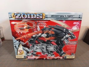 Hasbro Zoids Action Figure Motorized Model Kit 1/72 Energy Liger #102 2003 NEW - Picture 1 of 7
