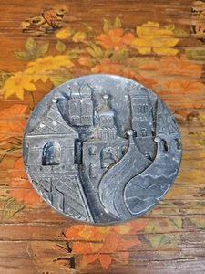 Vintage Soviet Russian Moscow Kremlin Pewter Paperweight 1970s - Picture 1 of 2
