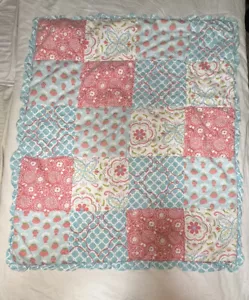 The Peanutshell "Mila" gesteppte Bettdecke mit Blumenmuster - Bild 1 von 6