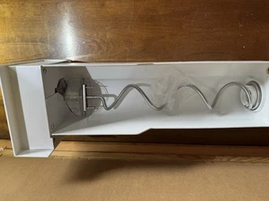 Frigidaire Ice Bin Bucket Auger Assembly – PureSource Ultra Ice - Picture 1 of 1