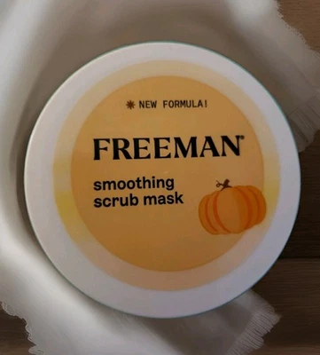 Freeman Smoothing Scrub Pumpkin Mask 2oz.Exfoliating &Hydrating Smell Of Fall 🎃 - Image 1 of 4