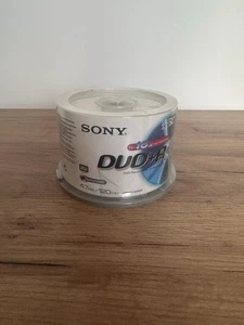 SONY DVD+R, 4.7GB/120 MIN, 16x Compatible, 50 blank discs in plastic case - Picture 1 of 5