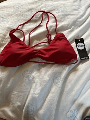 Boohoo Bali Strap Crop Bikini Top Red Size 8 Women’s - Image 1 of 4
