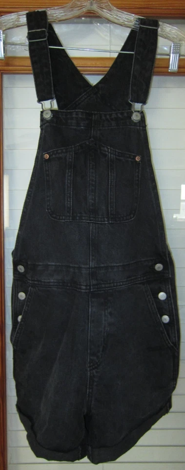 Baberos cortos Old Navy negros descoloridos para mujer pequeños Foto 1 de 4