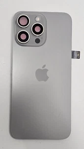 Do Apple iPhone 15 pro Max tylna pokrywa tytanowa naturalna wstępnie zmontowana lampa błyskowa NFC - Zdjęcie 1 z 3