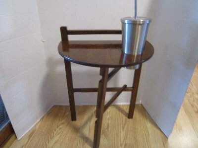 Vintage Wooden foldable side 0cassional table Demilune gate-leg 18.5"H 1940's - Image 1 of 4