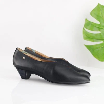 Pikolinos Women Elba Pumps Size 39 8.5 Black Leather Low Heel V-Cut Dress Shoes - Image 1 of 4