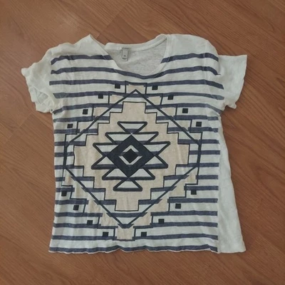 J. Camiseta Crew Estampado Tribal Geométrico 100% Lino Manga Corta Talla XS Foto 1 de 4