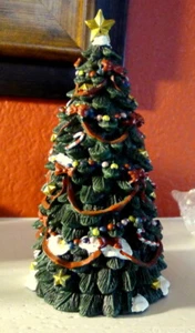 Grandeur Noel Victorian Christmas Tree Train Village Home Decoration 2001 - Picture 1 of 7