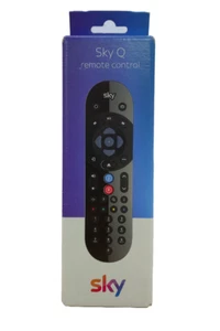 Sky Q Remote Control (Model 135) – Genuine, Batteries Included, Ready to Use! - Zdjęcie 1 z 2