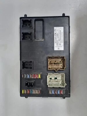 MK7 FORD TRANSIT FUSE BOX BODY CONTROL MODULE 6c1t14a073ck - Image 1 of 4