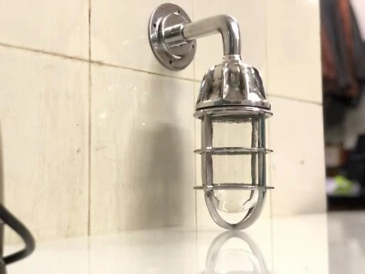 Aplique de pared Swan estilo marino vida costera aluminio diseño de lámpara Foto 1 de 4