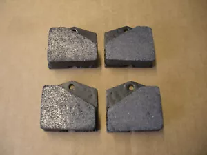 JAGUAR DAIMLER ASTON MARTIN V8 HANDBRAKE PADS FITS E-TYPE SER3. GDB709 JLM1514 - Picture 1 of 9