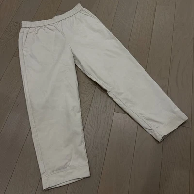 Usado - COS, Pantalón de Sarga Elástica, Talla M, Blanco, Crema, Excelente Estado Foto 1 de 4