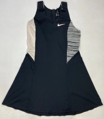 Vestido de tenis Nike Dri-Fit Maria Court para mujer mediano negro AH7851 010 Foto 1 de 4
